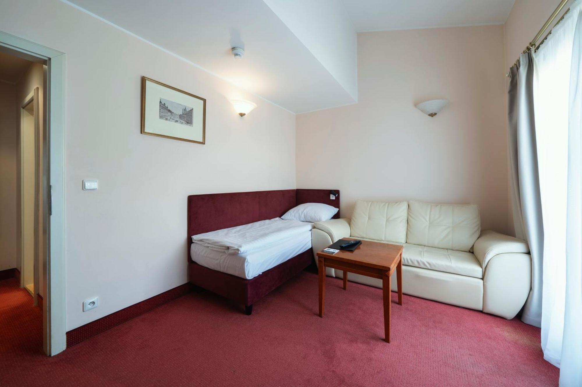 Deluxe Suite Balcony